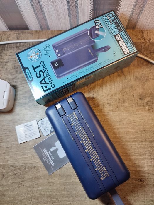 Пауэр банк Remax