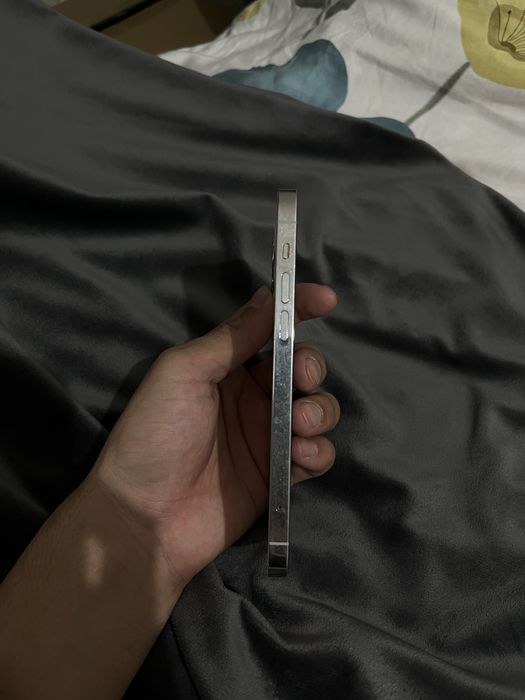 Айфон 12 про …..