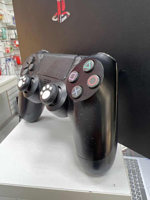 PlayStation 4 Pro, 1 TB (p25)