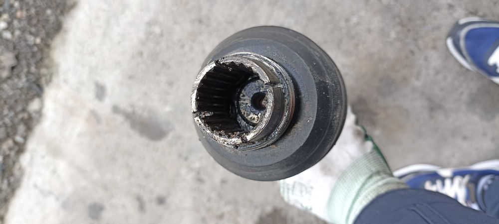 Cardan fata Land Rover Range Rover Sport 2013-2019, cod JLR806WGF6DA