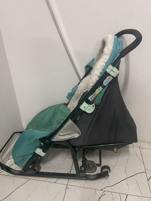 Продам сани коляску