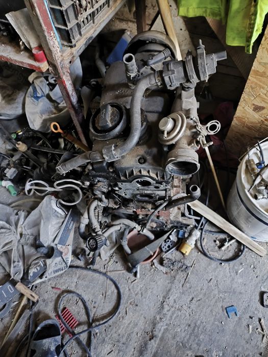 Motor vw  Sharan Passat stare foarte buna jos asz 130 cai  220k