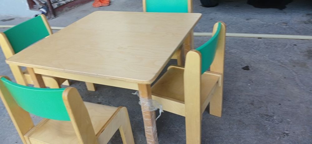 Karavat ,stol stul ,shkaf sotiladi kelishiladi