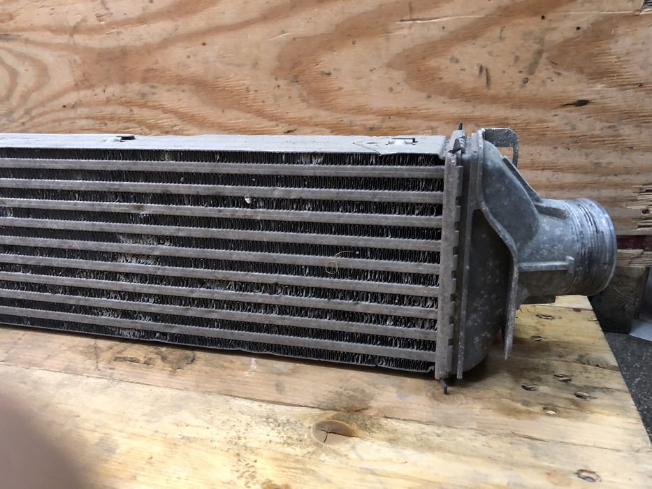 Radiator intecooler Audi A4 A5 B9, A6 C8, Q5 80A - cod 8W0145805AB