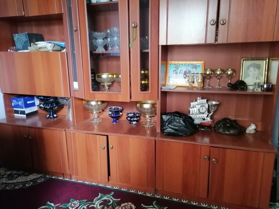 Мебель сотилади й
