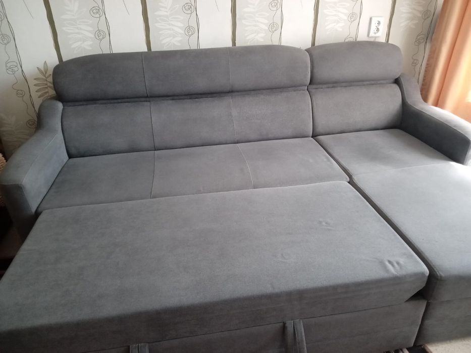Продам диван 2.40