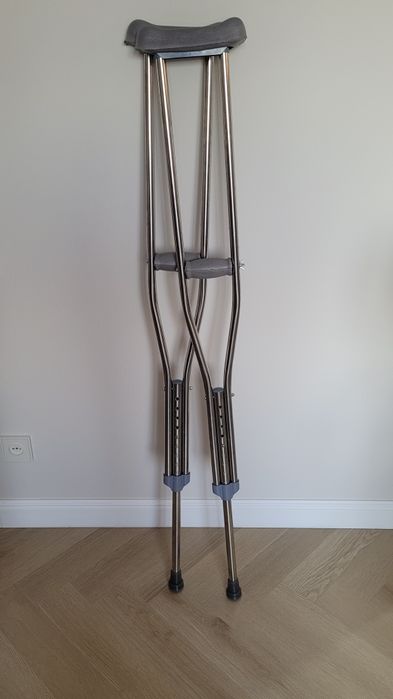 Костыли подмышечные