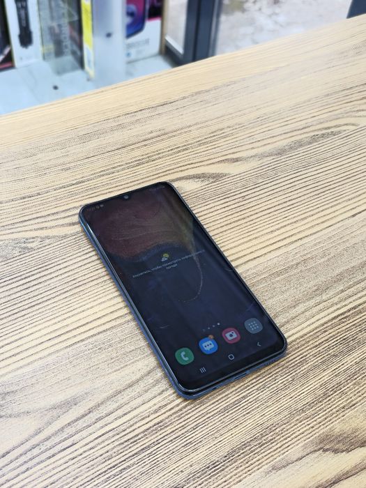 Самсунг А 50 64ГБ