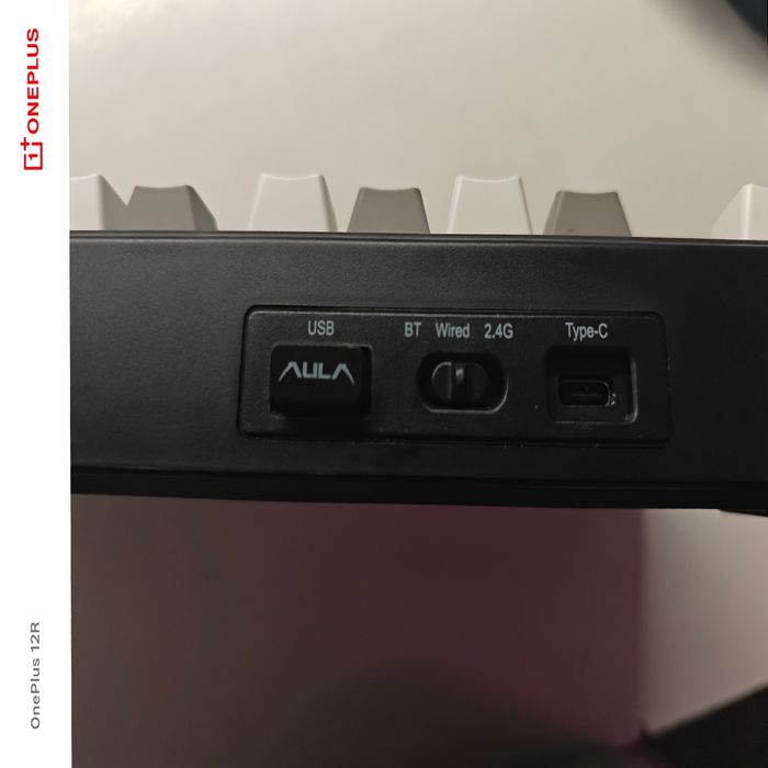 Aula F75 черный цвет