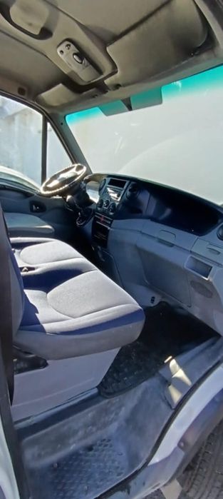 Iveco Daily dublu pe spate aer conditionat (clima) an 2009