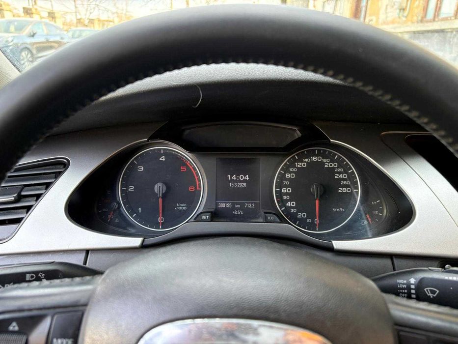 De vanzare Audi A4 B8 2009 2.0 TDI