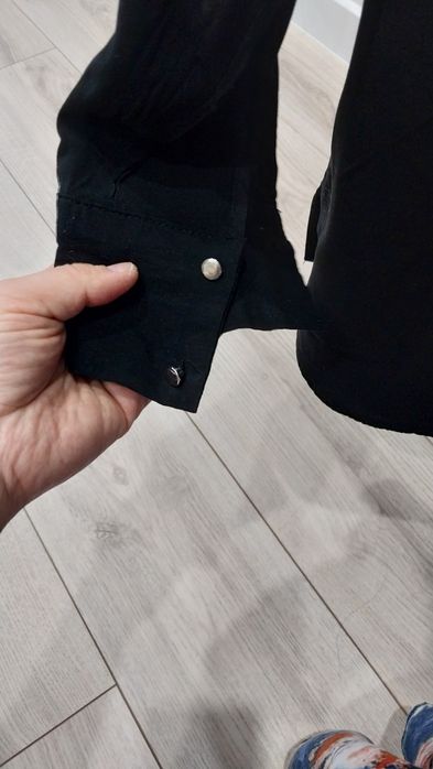 Черная рубашка блузка S  размера sinsay