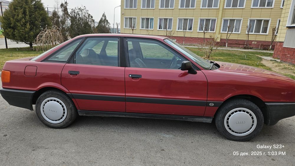 Ауди б3 в родной краске