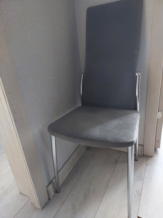 Продам б/у стулья