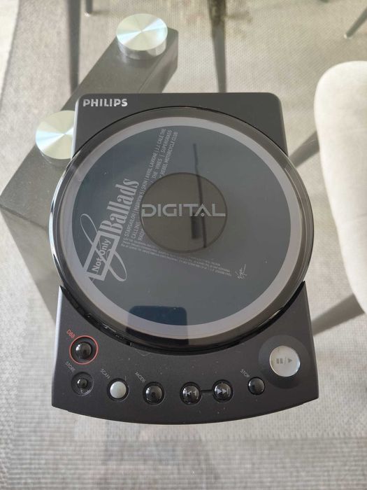 Cd Player portabil de colectie Philips AZ 6892 (Discman)