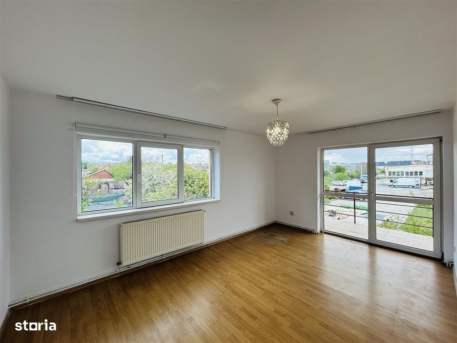 Apartament 3 camere - decomandat - zona Trei Stejari