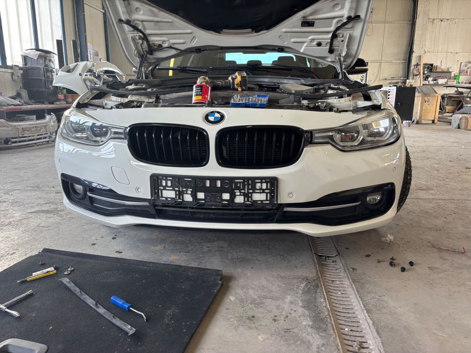 Предна броня Bmw F30 facelift Shadowline