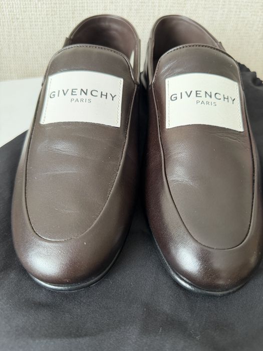 Givenchy Loafers 38