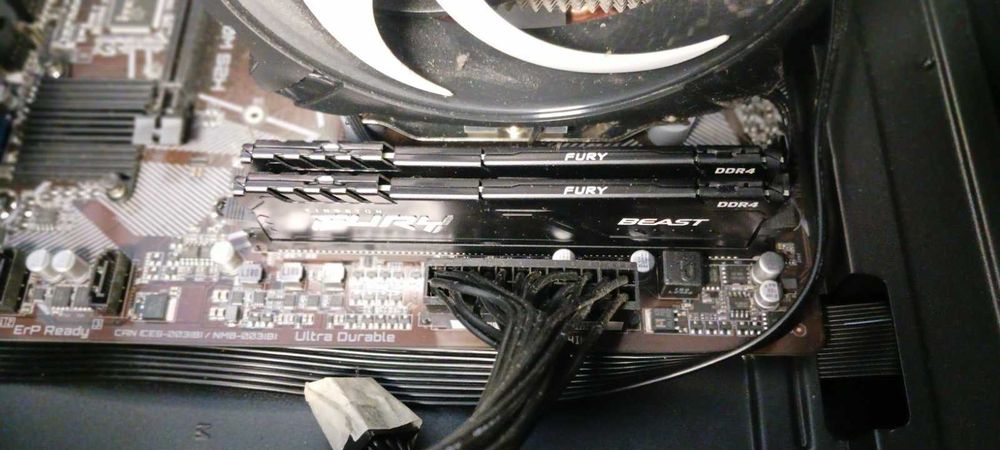 Геймърски компютър