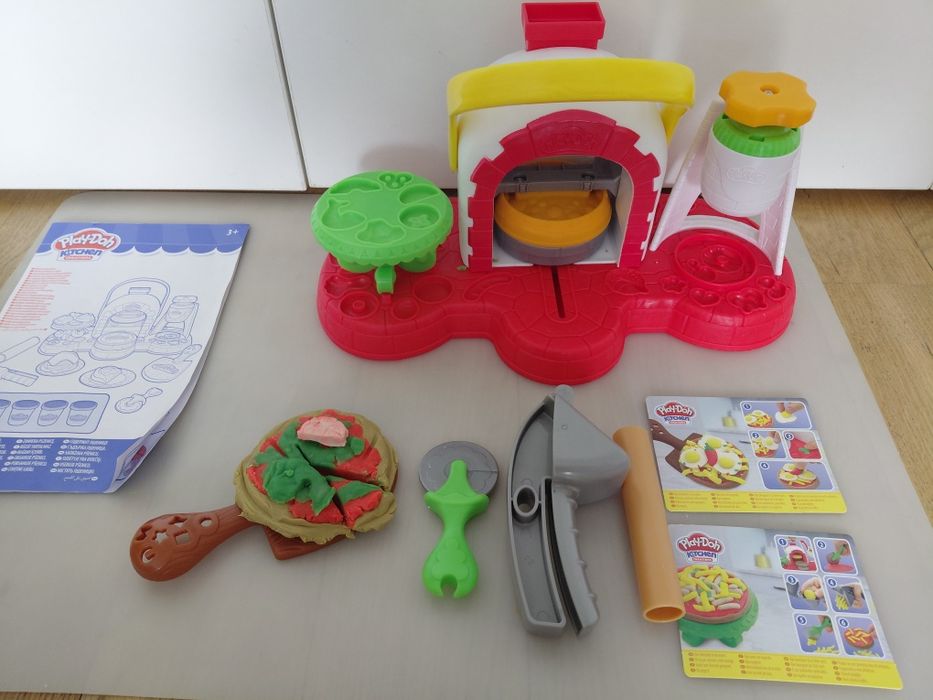 Пластилин машина за правене на пица Play Doh