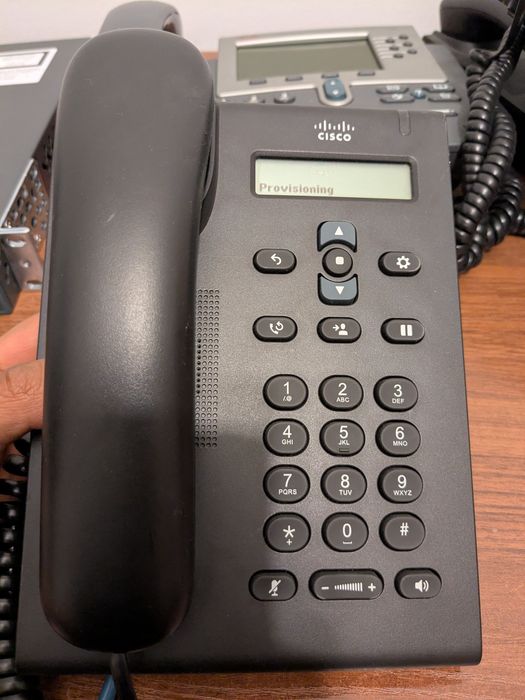 IP телефоны Cisco 7962G и CP-3905
