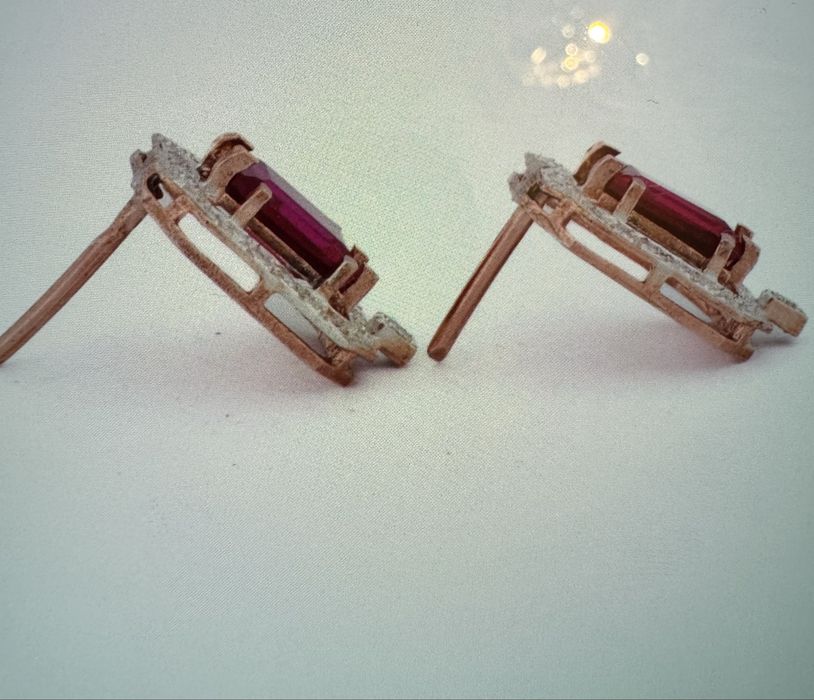 2 perechi Cercei eleganți stil Art Deco – Aur Roz 9K & , Smaralde (3.80 ct) și Diamante (0.28 ct)