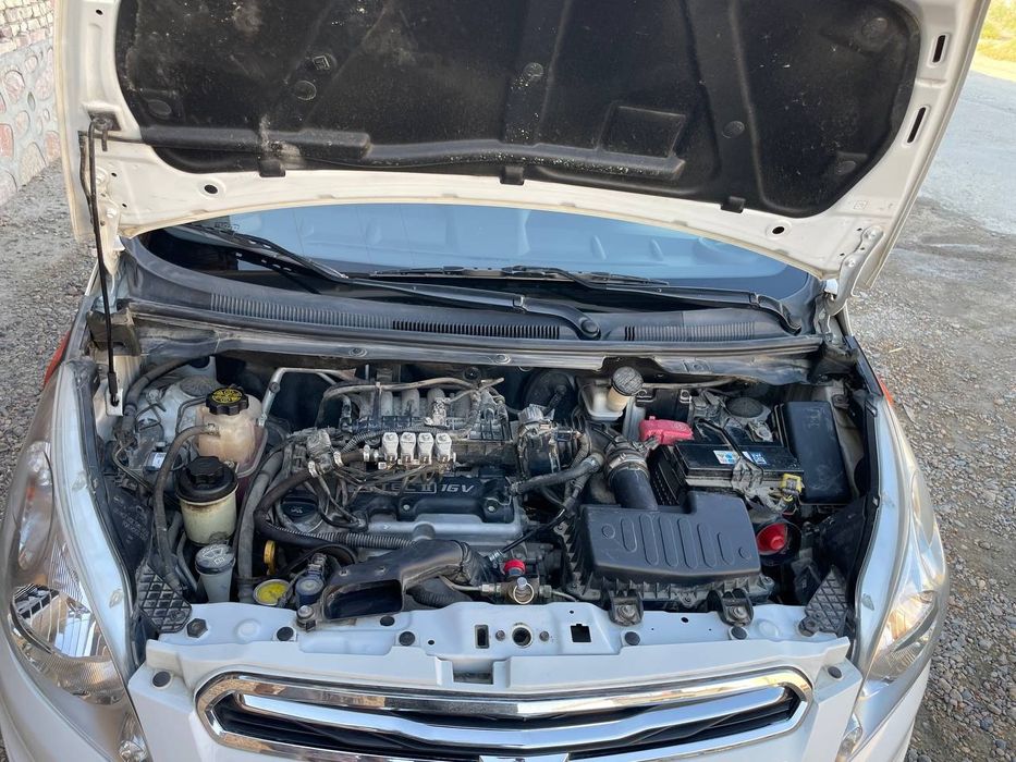 Спарк сотилади..