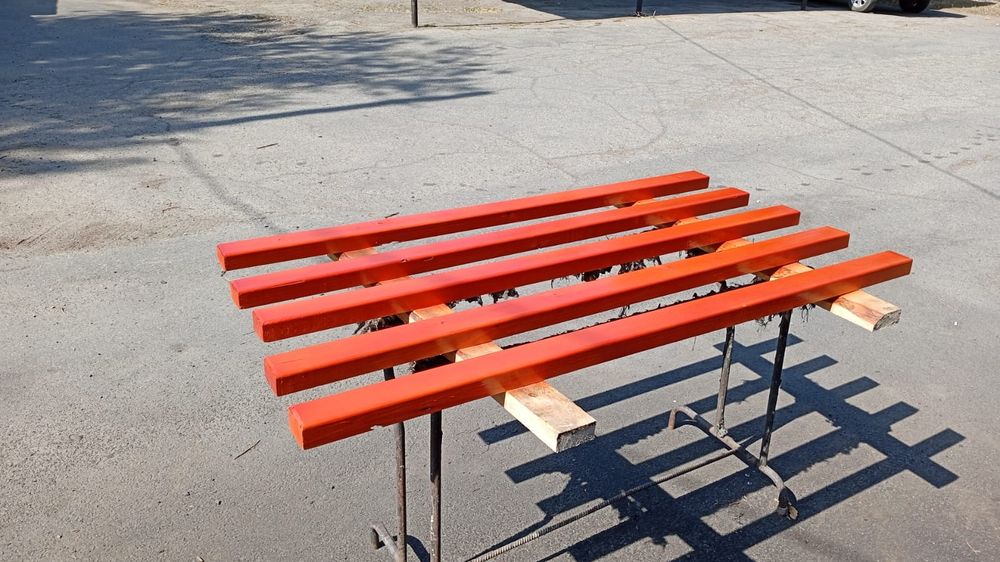 Уличная Скамейка