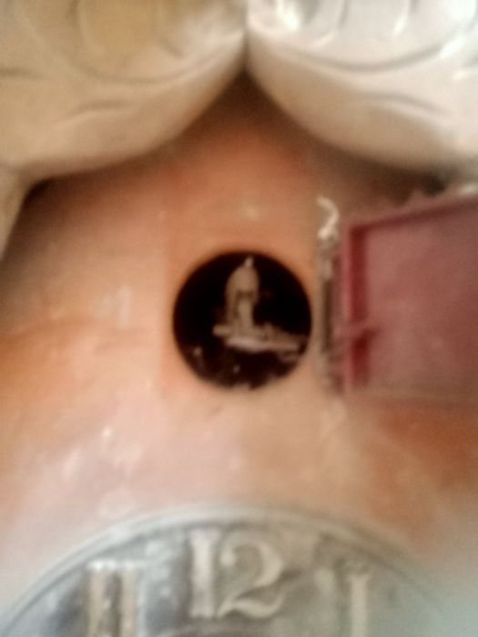 Продам часы с кукушкой