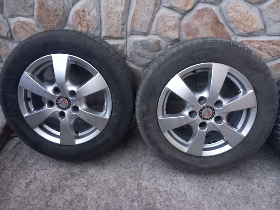 Оригинални Алу джанти 15цола за.vw.Golf 5.6.Touran.passat.skoda.5×112.