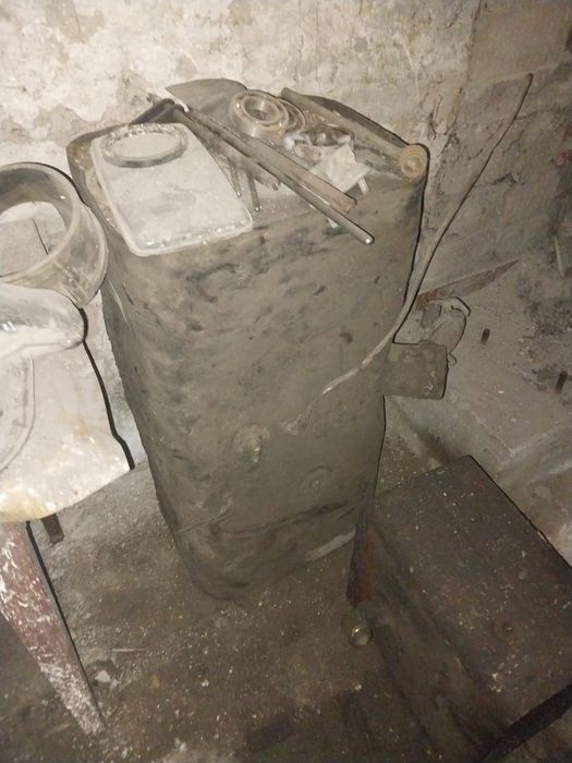 Продаю комплектующие Ман Зил Мерседес