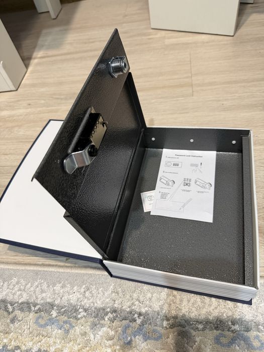 Книга сейф (Сейф в виде книги)