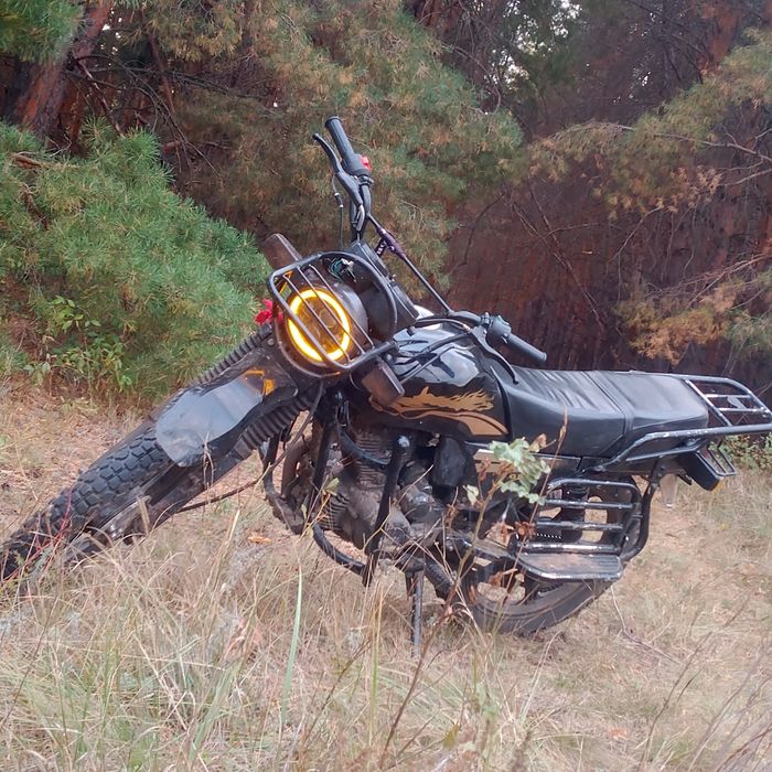 suzuki GS 150 на ходу