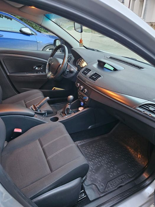 Autoturism Renault Megan