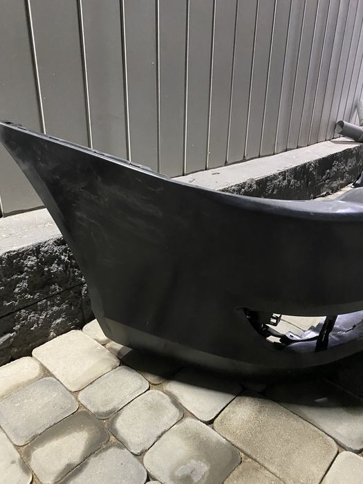 Передний бампер Mitsubishi Lancer 10