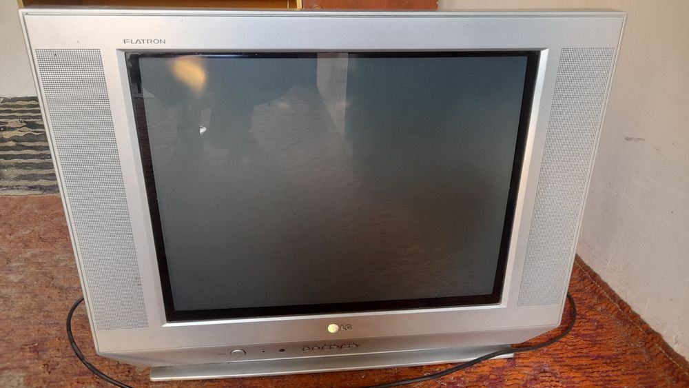 Телевизор LJ FLATRON