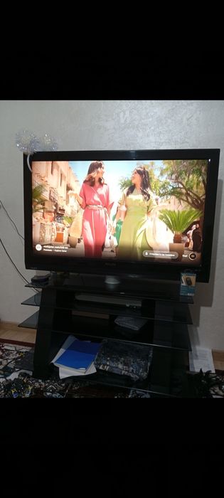 Телевизор Philips с приставкой андроид