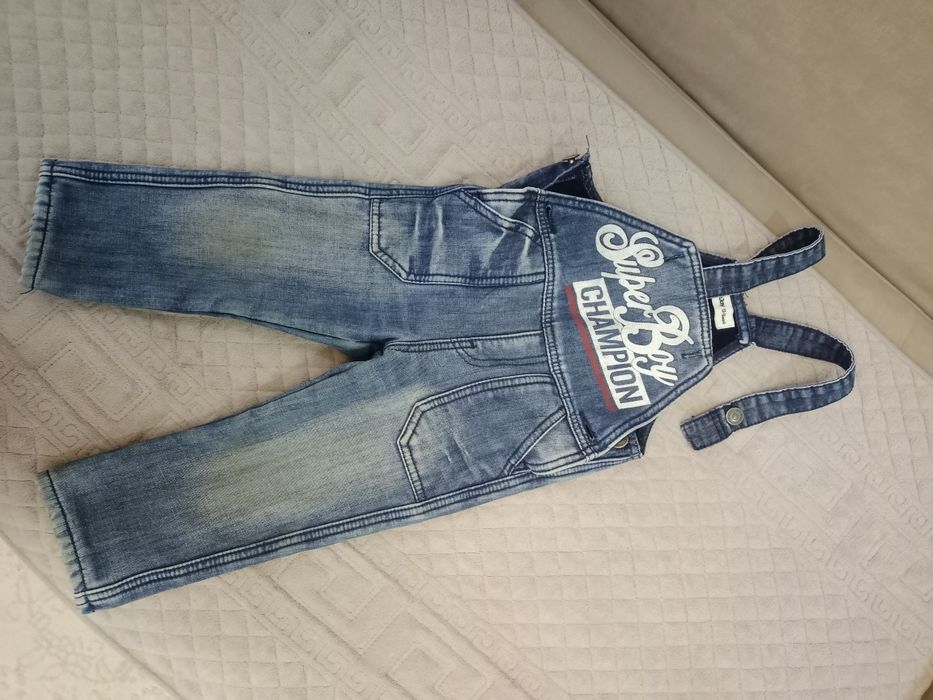 Зимний детский комбинезон