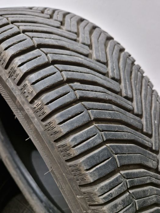 Vând anvelope Michelin crossclimate M+S all season 4 buc.600 lei