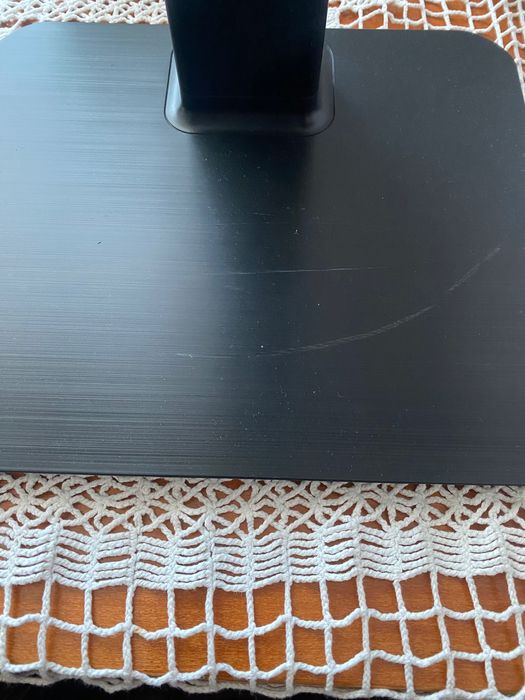 Монитор LG 24 инча