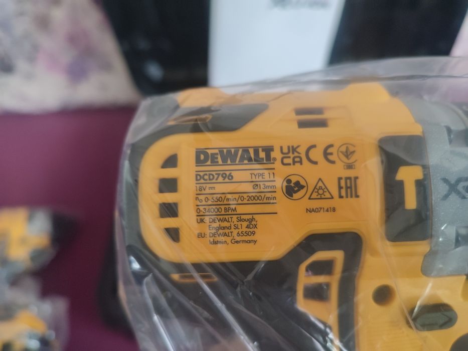 DeWALT DCK266P2 цени в описанието