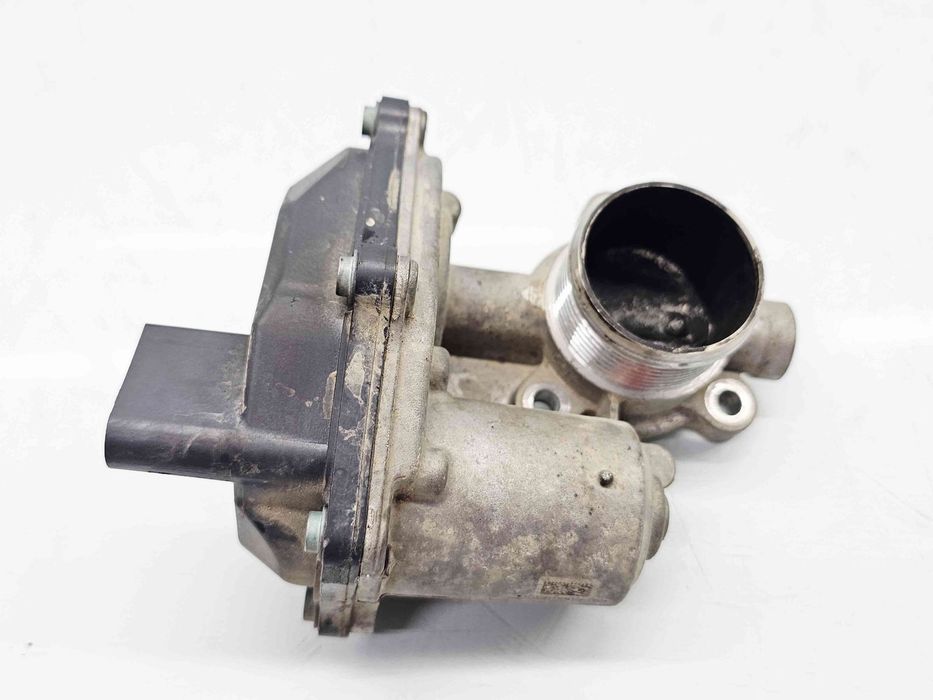 Supapa EGR  Volkswagen Golf 7 (5G) [Fabr 2014-prezent] 04L131501M 2.0