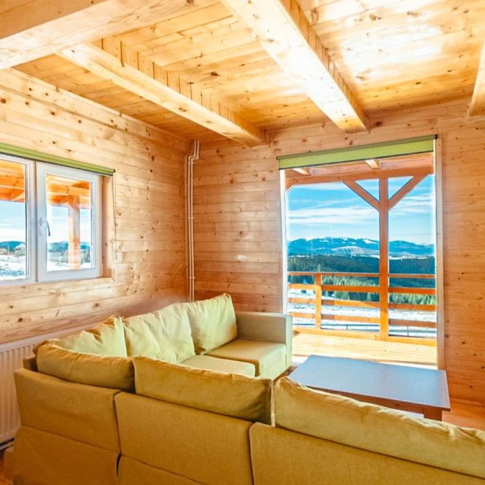 Cabana de inchiriat in Marisel!!