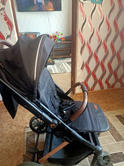 Продам детскую коляску