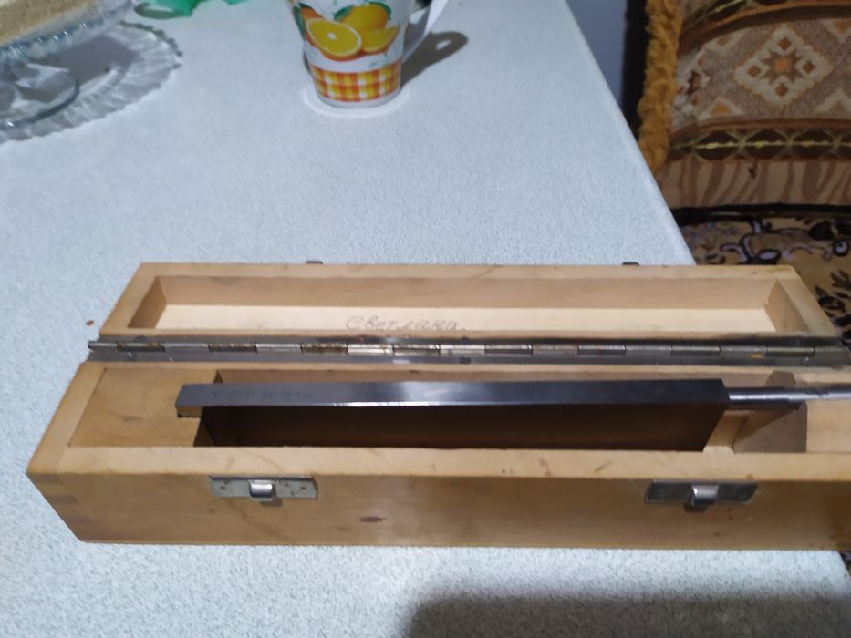 Продам микротомный ножReichert Austria