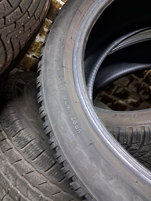 Anvelope second iarna 225 45 R19 Firestone 7mm 2023