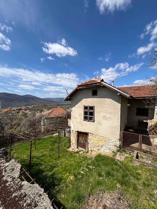 Продава се Къща в с. Смиров дол, Област Перник - 70 кв.м за 429 €/кв.м - Снимка #5
