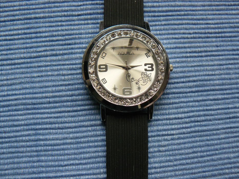 CEAS DAMA "AQUILA" 2 Modele,Mecanism Quartz,Curea Silicon Si Piele Eco,Nou Fara Cutie
