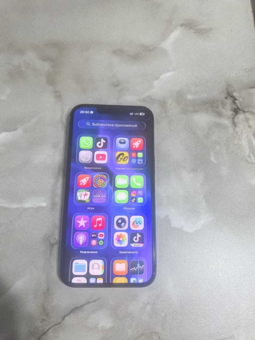 Продам iPhone 13 б/у