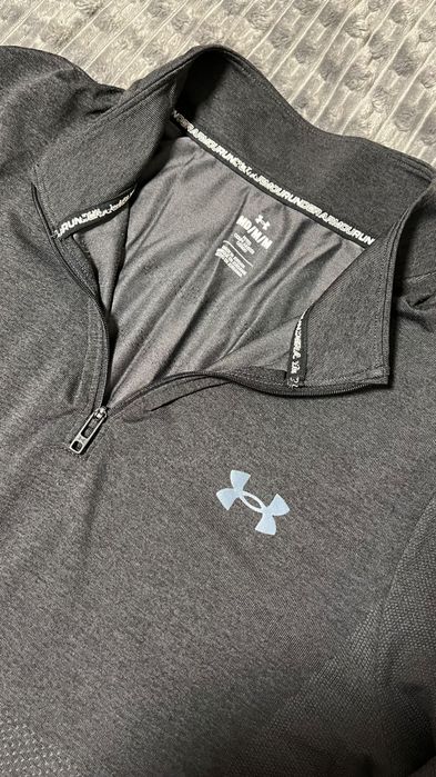 Under armour seamless stride 1/4